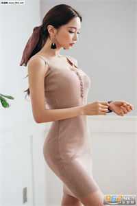 全本小说同学聚会，女友说我是她花钱请来的男模