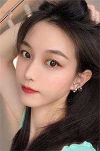 畅读佳作推荐女友风流成性，重生后却对我纠缠不休