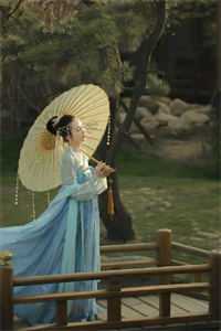 离婚后，霍总夜夜跪地哄百度贴吧