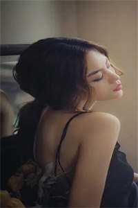 约会当天，体育生男友在酒店上下跑快手