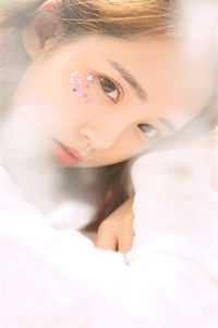 赐我苦海舟，了却浮生梦男女主人公