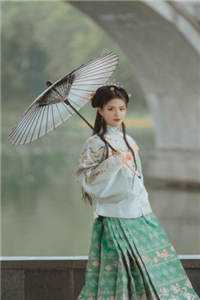 重生后让贫困生恋爱脑室友自食恶果沈念梁晨后续+全文