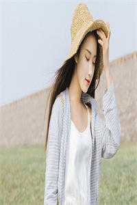 绑定软饭系统，每天让女神花钱出品