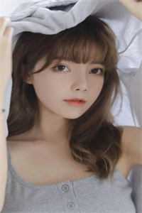 我真切伴她看过流萤剧情