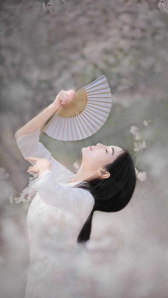 出国后，前妻对我穷追不舍顾迟云云晚晚的小说完结版免费阅读