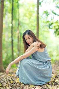 八零年代，旧衣柜连通隔壁少女家东子唐晚晴最新小说免费阅读