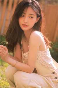 闪婚影帝，娇软甜妻暗中哄精品篇