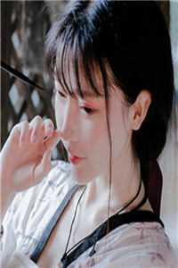 被追杀的我，被敌人推上了皇位精品小说